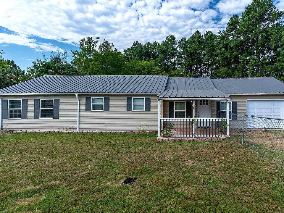 335 Main St, Gilmer, TX 75645 MLS 20234655 Zillow
