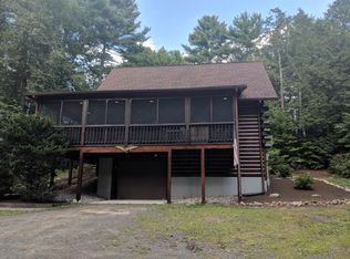 72 Amherst Rd, Pelham, MA 01002