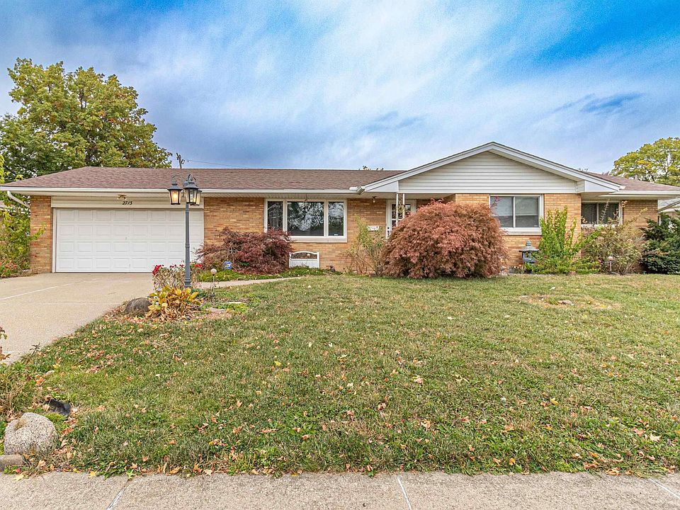 2713 W Creston Ln, Peoria, IL 61604 Zillow