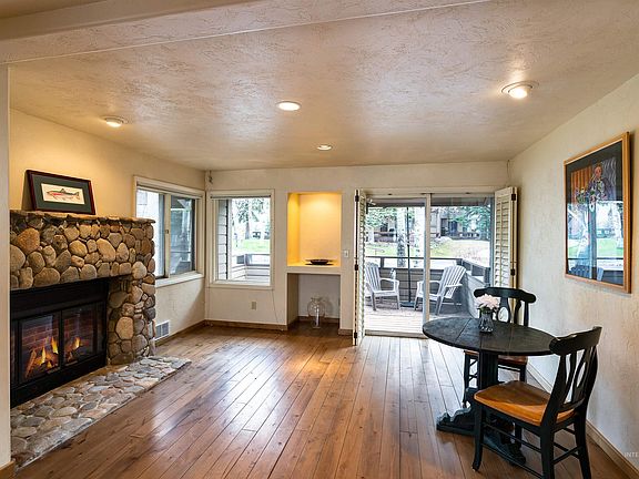 5th image of 4007/4008 Bluff Condo Dr