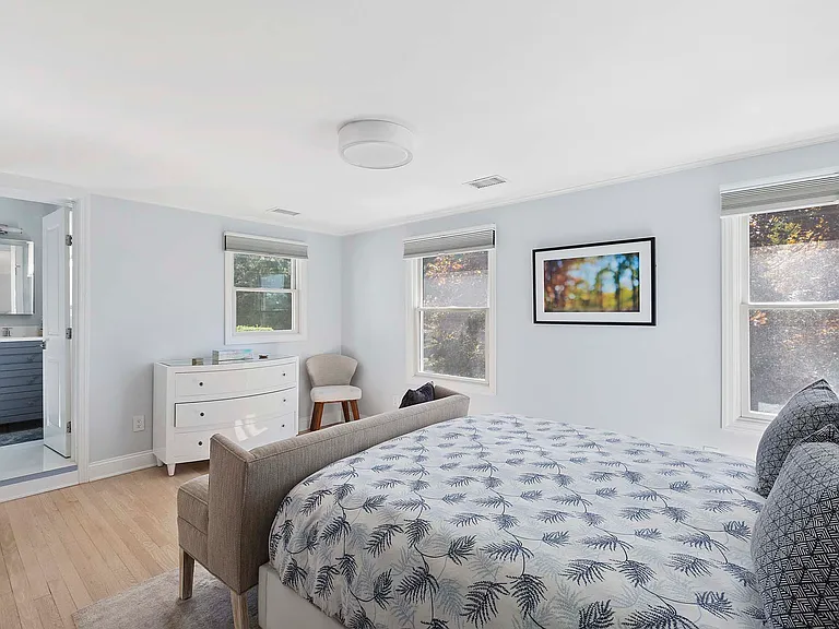 25 Bishops Ct — Photo 14