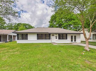 845 Peyton Dr, Beaumont, TX 77706