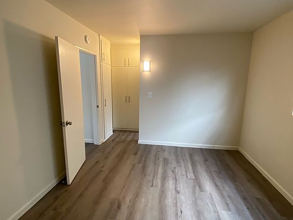 4th image of 1710 Coronado Ave #4
