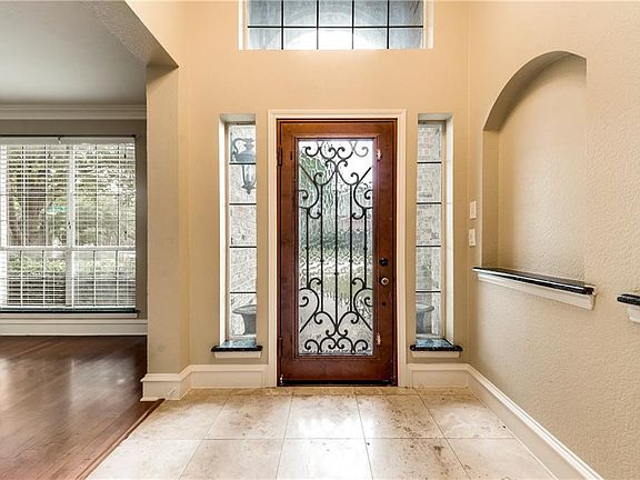 3rd image of 9229 Blue Water Dr