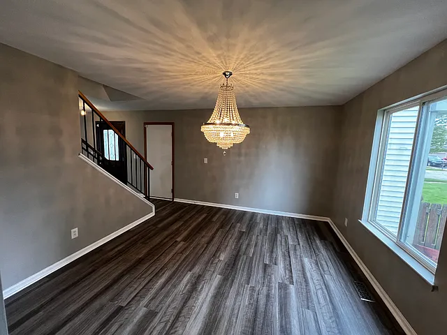 443 Rachel Cir — Photo 5