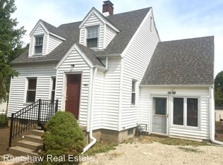 1608 W Healey St, Champaign, IL 61821