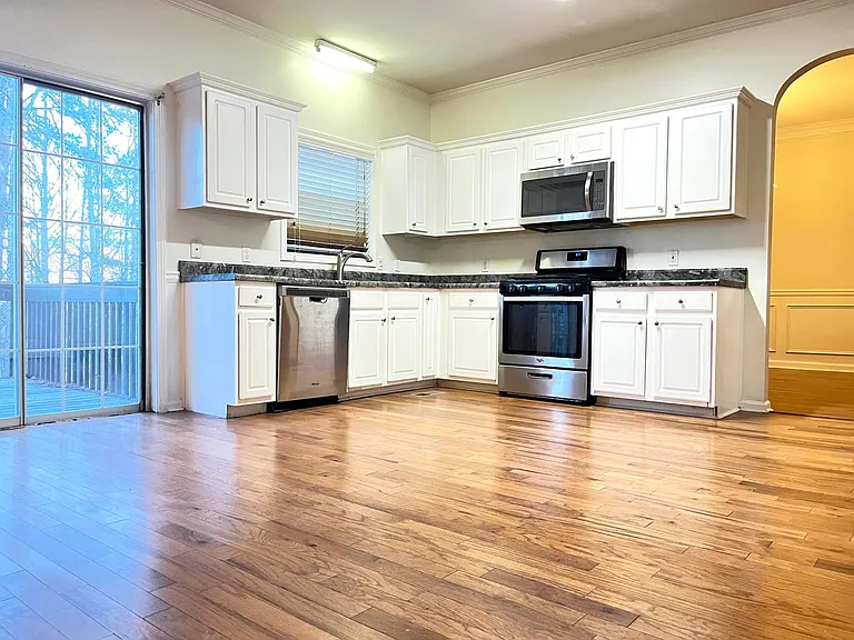 3911 McGuire Way NW — Photo 13