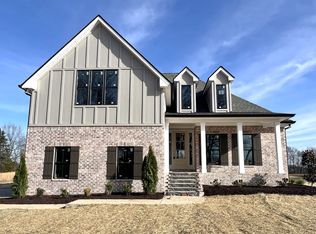 740 Bass Rd #2, Bethpage, TN 37022