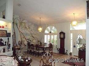 2nd image of 904 Club House Blvd