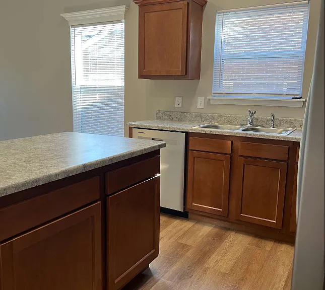 137 SW 145th Rd #A — Photo 5
