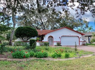 8805 Forest Lake Dr, Port Richey, FL 34668