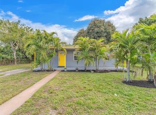 16015 NW 27th Ave, Miami Gardens, FL 33054