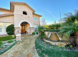 20456 Via Galileo, Northridge, CA 91326