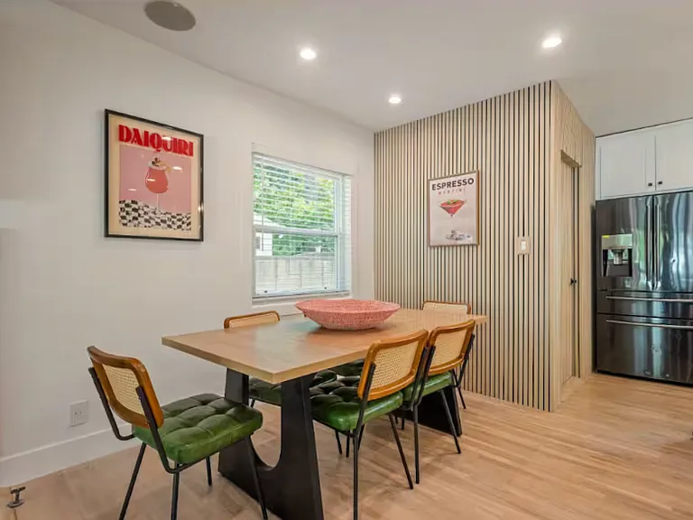 7106 Lasaine Ave — Photo 39