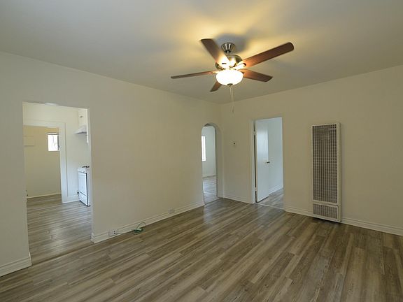 4th image of 220 N Myers St
