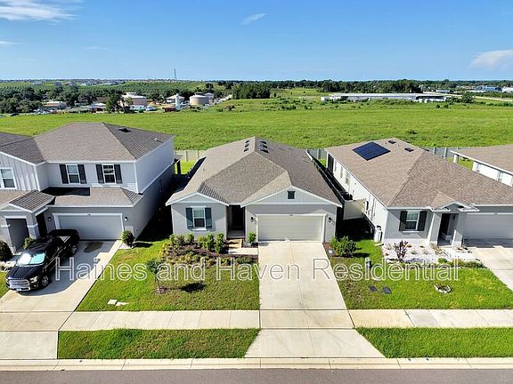 2nd image of 3324 Chicory Ct