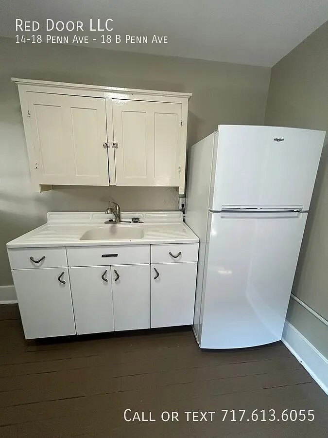 1 Bedroom in Newport — Photo 1