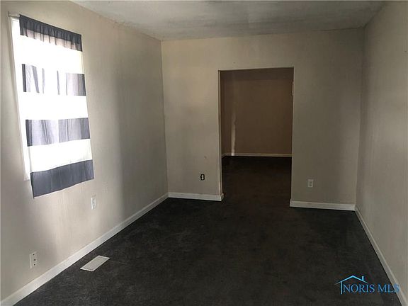 3rd image of 128 N Myers St