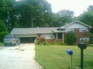 6466 Katie Ln, Morrow, GA