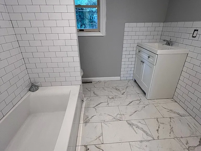 515 Garfield Ave — Photo 1