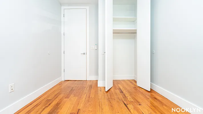 Rented by Nooklyn NYC LLC | media 28