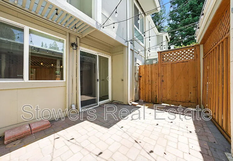 617 Garden Creek Pl — Photo 18