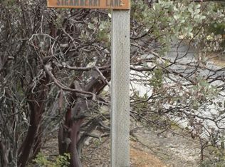 15740 Strawberry Ln, Grass Valley, CA 95945