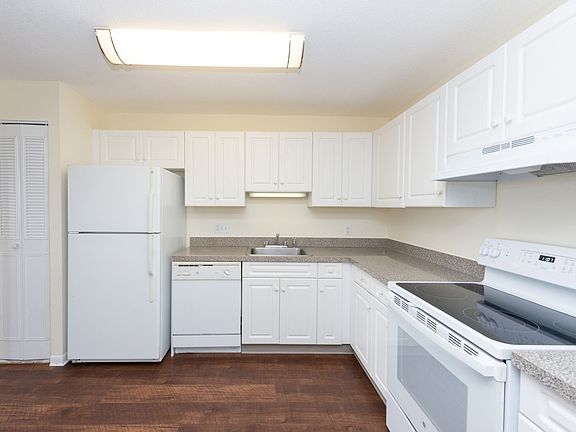 5th image of 835-865 Mix Ave #3L04