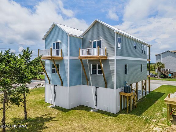 4th image of 122 Sea Gull Lane