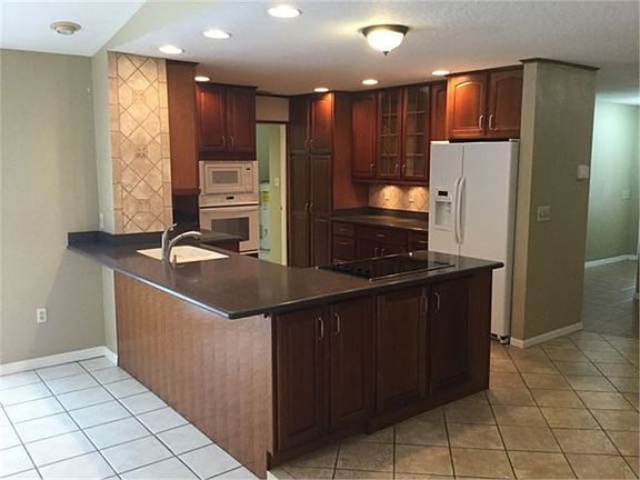 5th image of 4636 Hidden Forest Dr