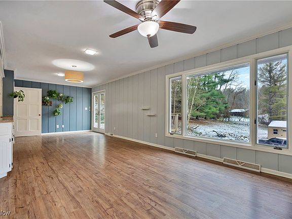 5th image of 3993 Granger Rd