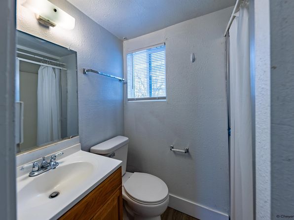 cheyenne-wyoming-299536756 picture