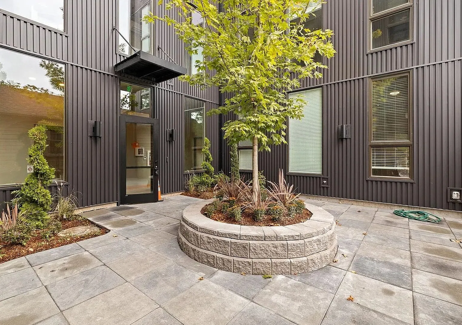 Prime North Mississippi Location Ready for You! - Mila Rose Apartments — Photo 2