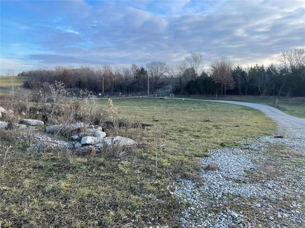 1 Highway Jj, Palmyra, MO 63461