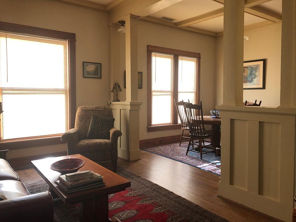 Living dining room