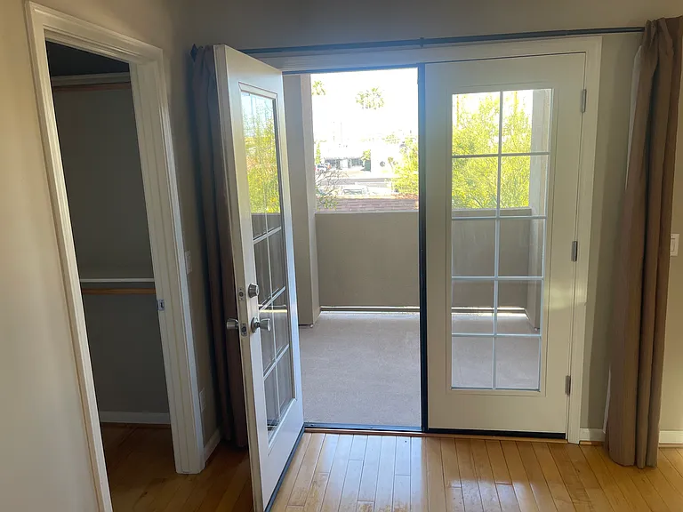 4542 N 8th St #2 — Photo 30