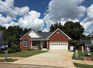 1747 Forest Chase Ln, Duluth, GA 30097