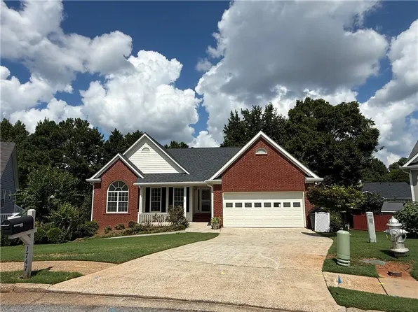 1747 Forest Chase Ln, Duluth, GA 30097