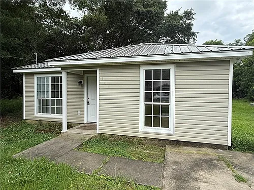 307 4th Ave Photo 1