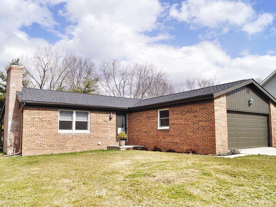 1st image of 548 Surrey Ln