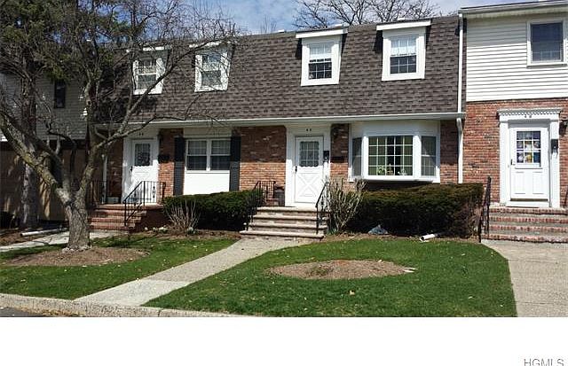 1st image of 4 Somerset Dr APT C