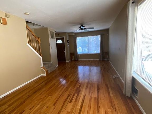3rd image of 908 Rockland Ave