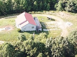 2224 Turkeytown Rd, Hilham, TN 38568