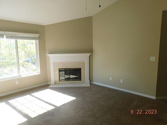 2nd image of 556 Cloverfield Ln APT 301