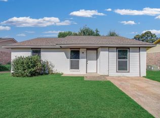 9843 Ribbonwood St, Houston, TX 77078