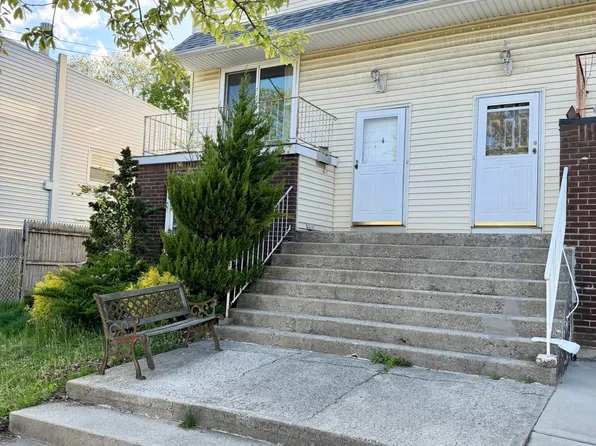 97 Wilson St, Staten Island, NY 10304