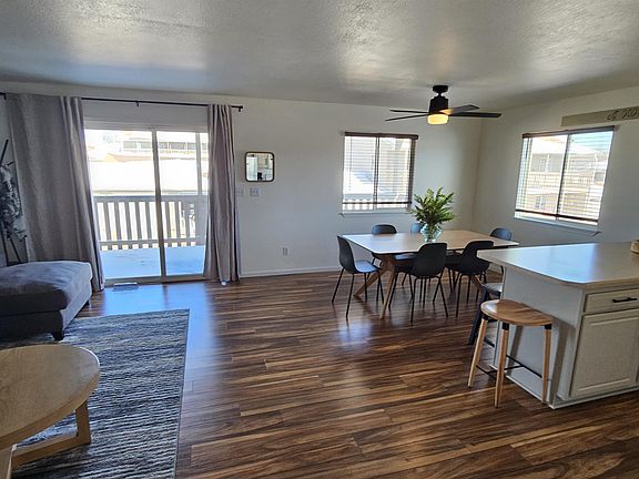 4th image of 1652 Exchange St Unit 30