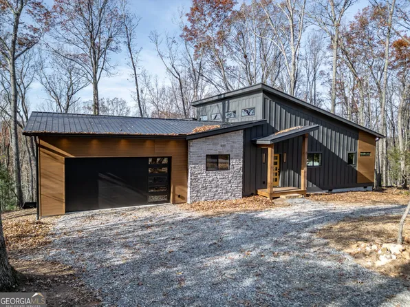 210 Mount Pleasant Rdg, Blairsville, GA 30512