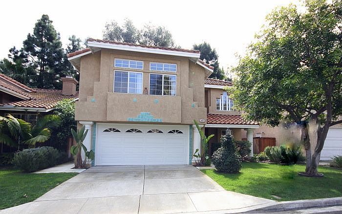 3497 Camino Valencia