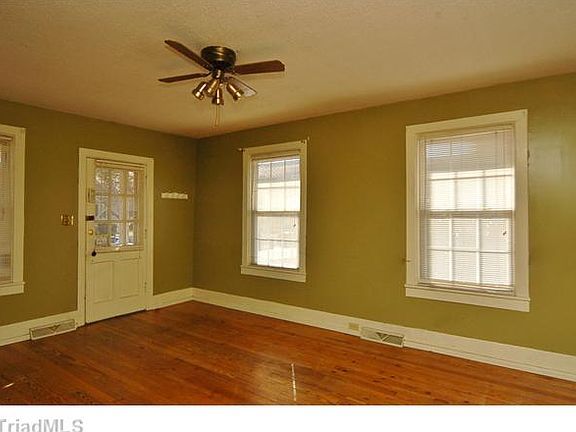 3rd image of 2415 Cypress St